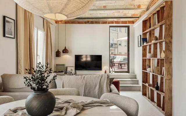 Gandoc - 3 bedrooms and terrace in Sants 0