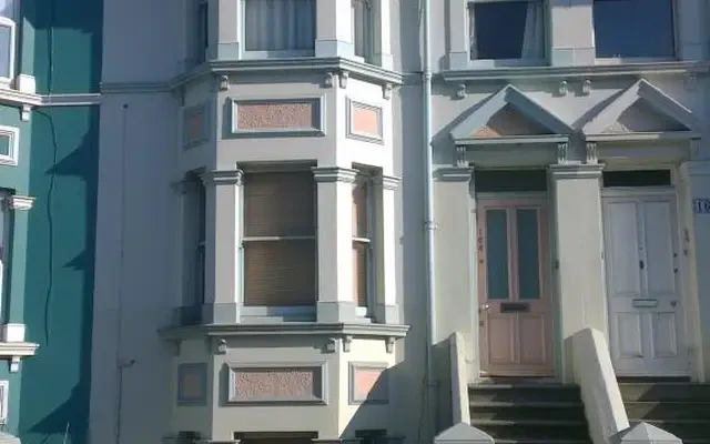 8 bed terraced HMO house 0