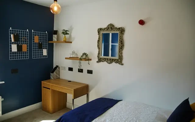 Flat 8, Williams House, LE11 3BZ 1