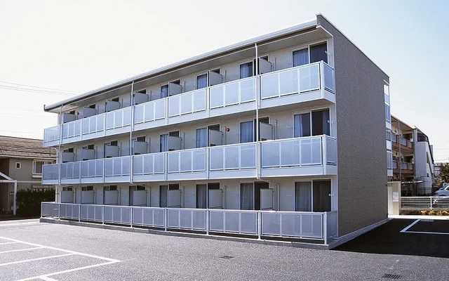 レオパレスリラ大南 0