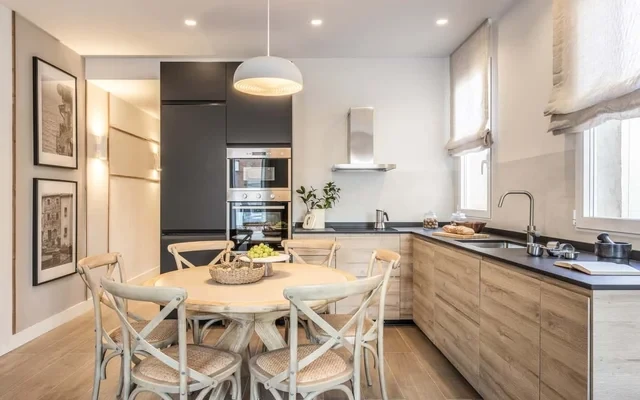 Trentola - 3 bedroom in Malasana 2