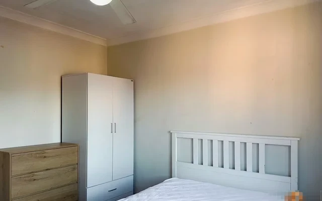 146-152 Pitt St - Sydney student accommodation - 3 bed 2 bath-Single room-98