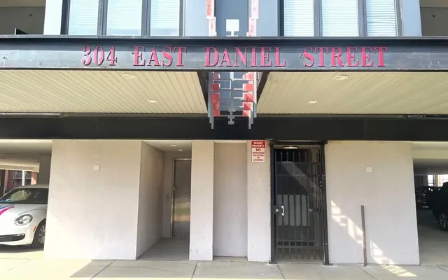 304 E Daniel, Champaign, IL 61820 2