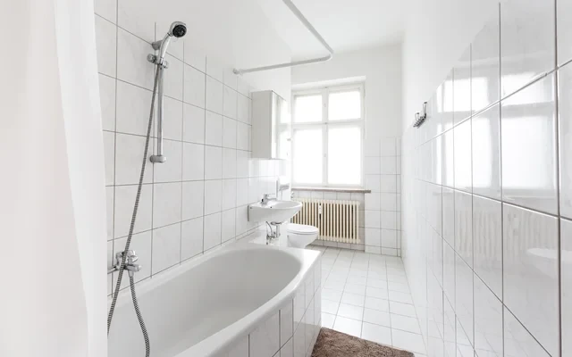Gubenerstrasse 52ADE-01-031-003H 4