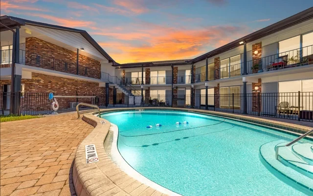 Cocoa Village Flats 3