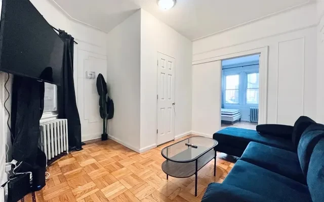 2515 35th Avenue, Astoria 0