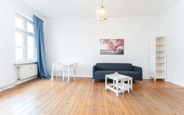 Two Room Apartment 4