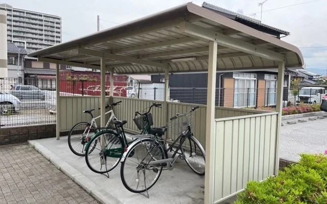 レオパレスヴォワール - Nagahama student accommodation - 202号房间(带独立厨房)