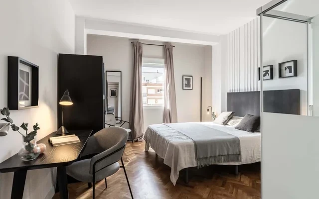 Sofia - 4 bedrooms and balcony in O'Donell 2