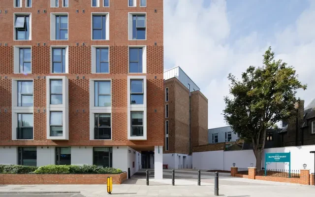 Ravenscourt House 2