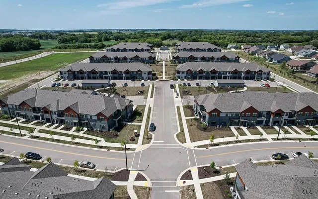 Tivoli Green Apartments & Townhomes 0