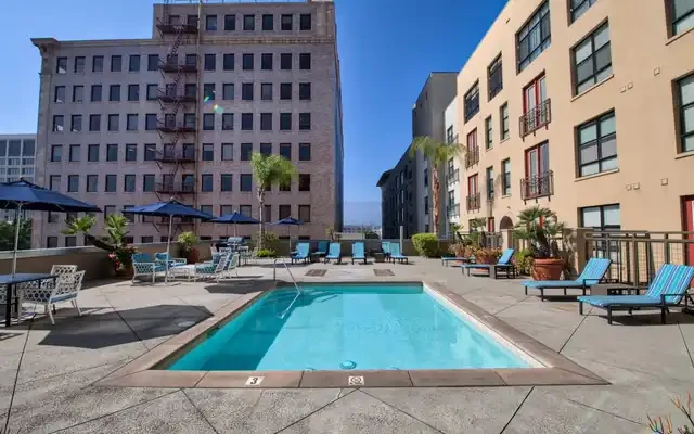 Terraces at Paseo Colorado 2