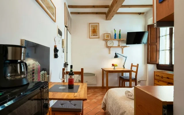 Borgo Allegri 3