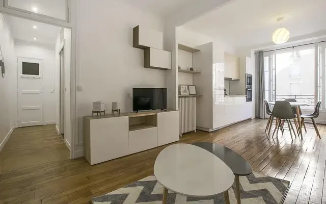 PARIS 17e·44m²·F2·Appartement·With furniture 4