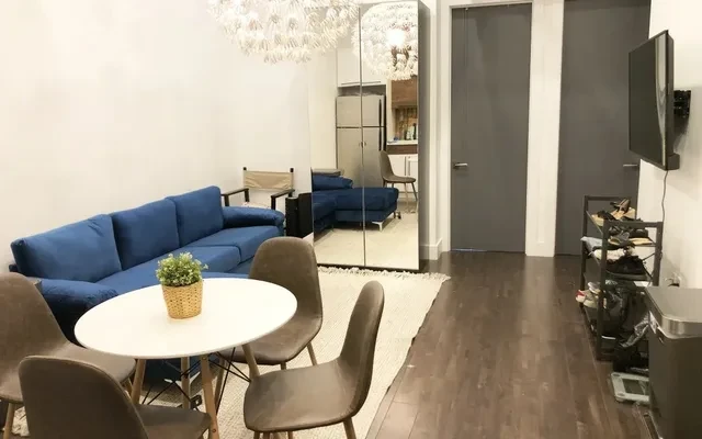 1225 Hancock Street, Brooklyn 4