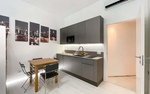 Apartment in Via Santa Maria Valle, Milano for 33 m² 0