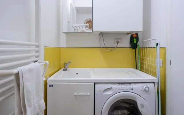 Apartment in Via Angelo Scarsellini, Verona for 47 m² 3