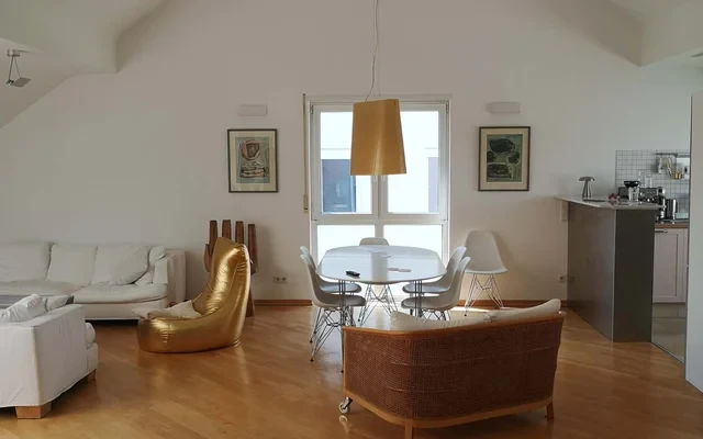 Oase der Ruhe – luxurioeses Wohnen mit Loft-Charakter in Parklage nahe des Rheins 0