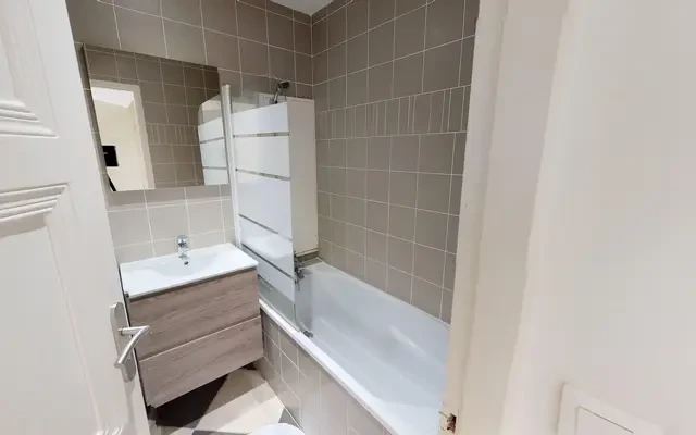 15 rue Émile Zola, 69002 4