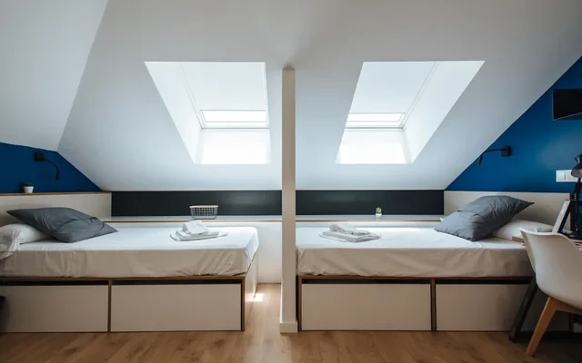 HABITACIONES  EN Avenida de la Palmera 4