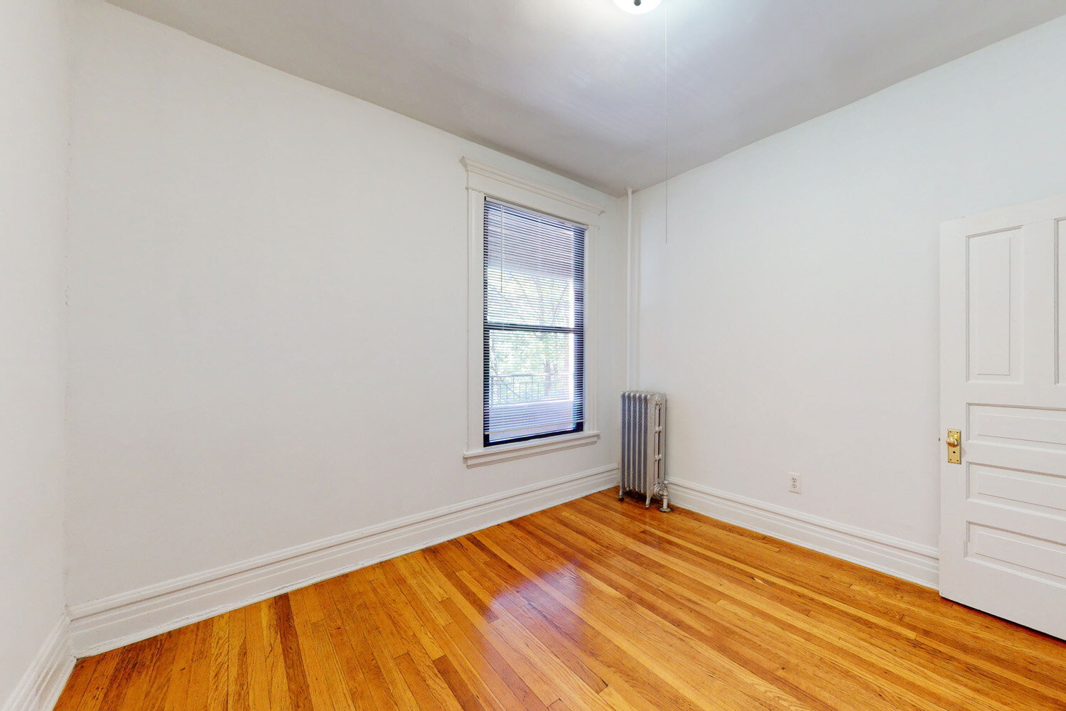 5405-5407 S. Woodlawn Avenue 3