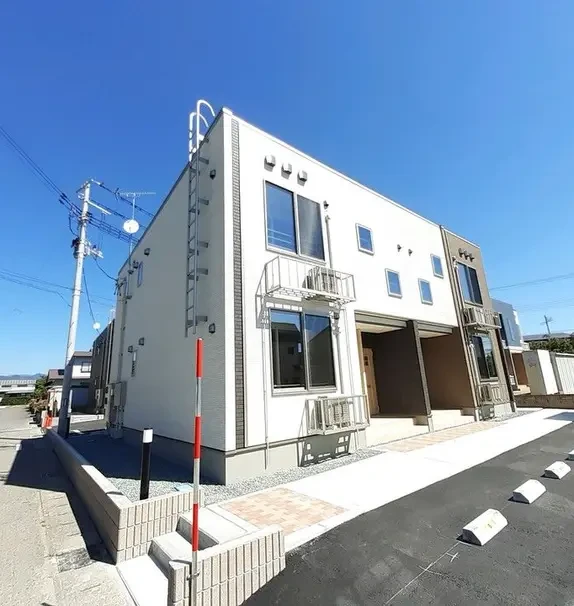サン セレッソ B 2階