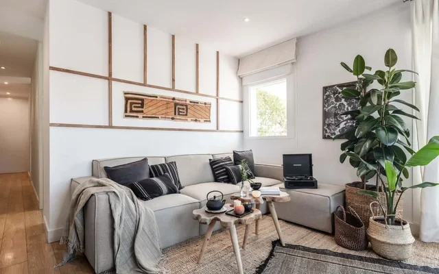 Budu - 2 bedrooms and terrace in Trafalgar 1