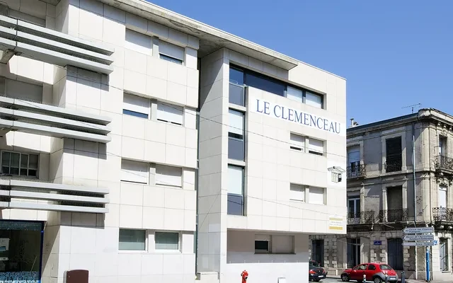 Les Estudines Clémenceau 0