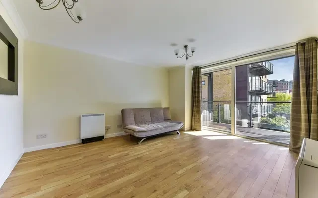 Boardwalk Place, London, E14 5SE 0