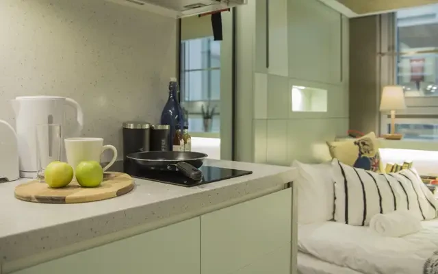 residence in Edgware 2
