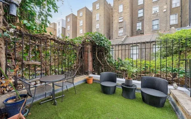 Collingham Gardens, London, SW5 0HL 1