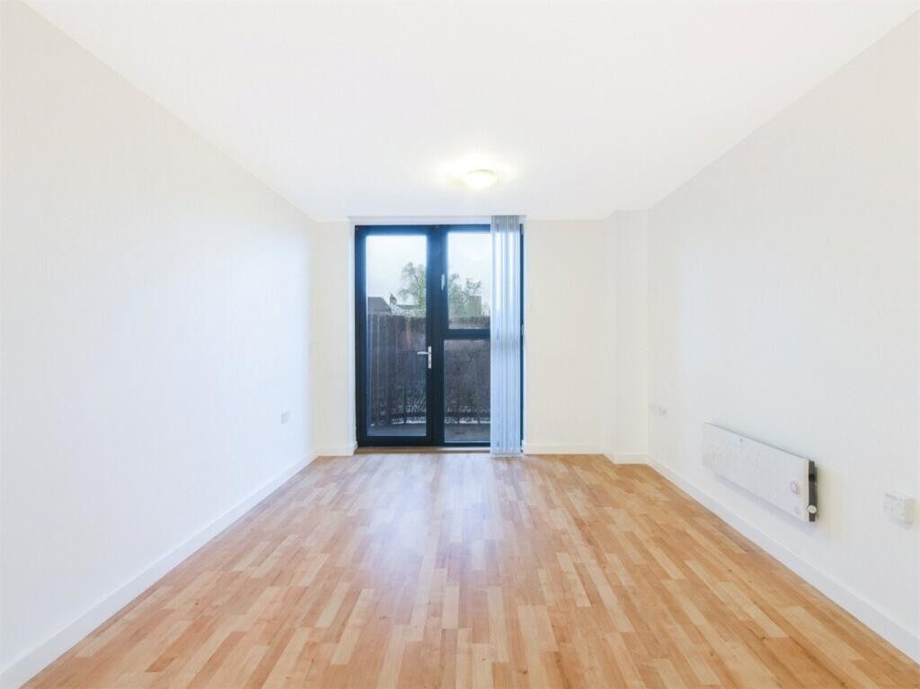 LH-Ibex house