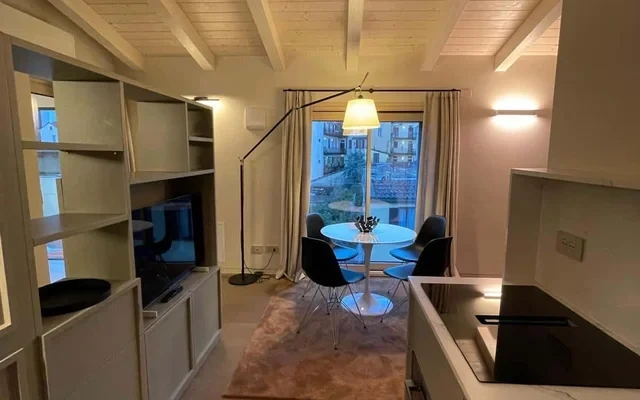 Apartment in Via Alessio di Tocqueville, Milano for 55 m² with 1 bedrooms 4