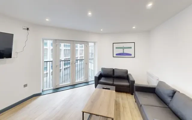 Dulcie House, Flat 3 1