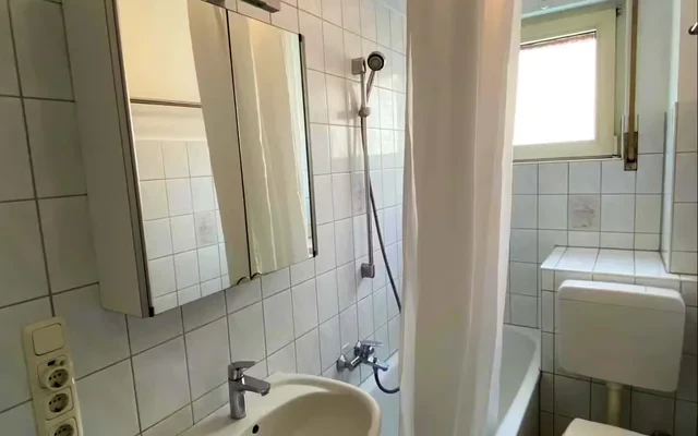 Reuterweg 2