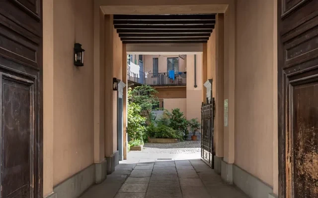 Via Paolo Lomazzo 2