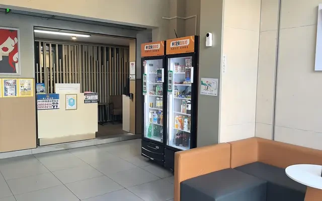 窝趣上海宝安公路地铁站公寓 2