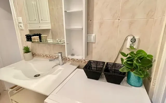 apartment near Calle de Pablo Luna 2