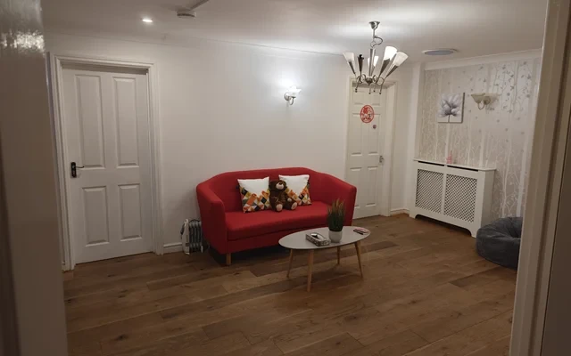 80a Bransford Avenue 0