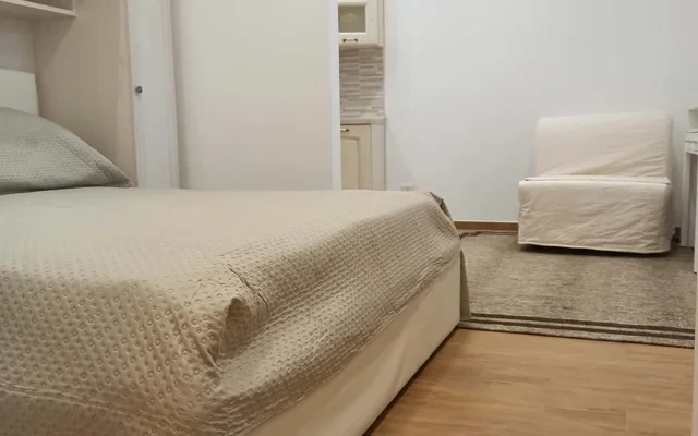 Apartment in Via Castell'Umberto, Roma for 40 m² 2
