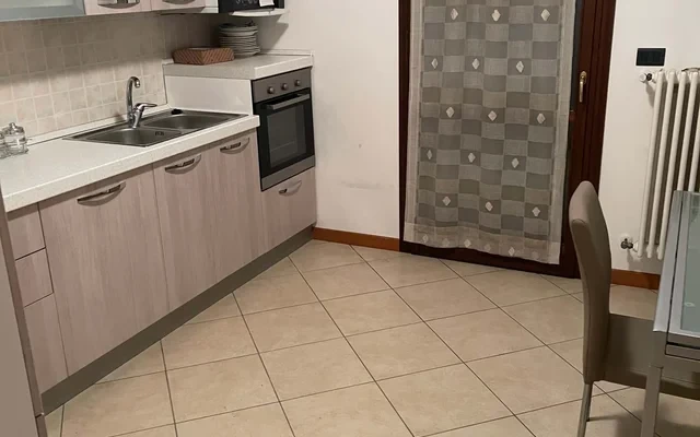 casa a schiera con giardino indipendente 4