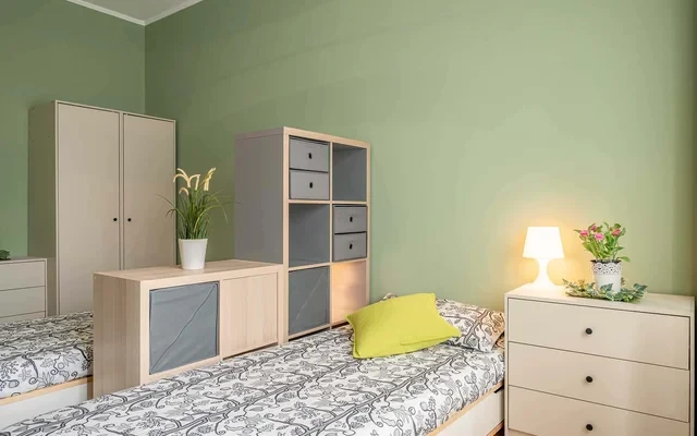 VIA ANGERA 18 <br> PRIVATE ROOM S1 0