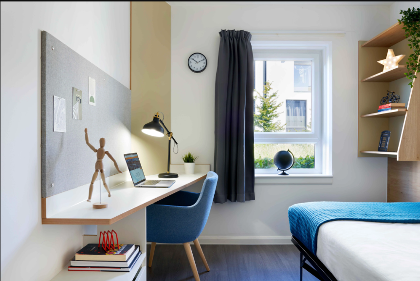 Bronze Plus Ensuite - Single Occupancy