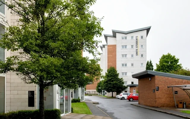 Clodien House 1