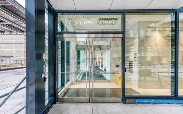 Entire Place·2B2B···77 Shuter St 1