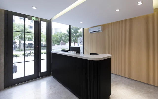 Dianshan Lake Avenue Store -- CJIA Apartment 4
