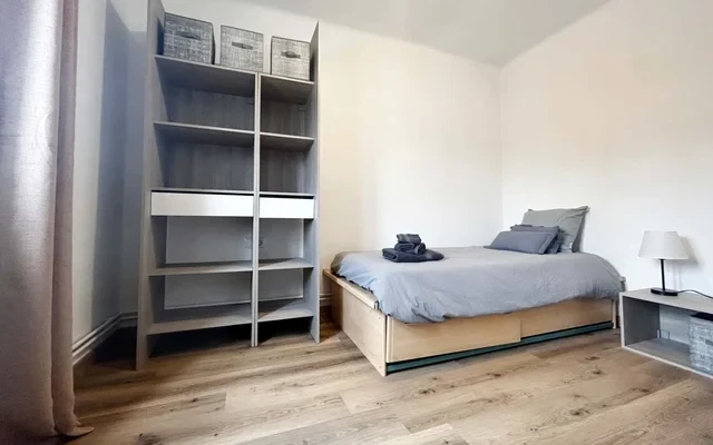 Apartamento en Carrer de Pedret, Girona 3