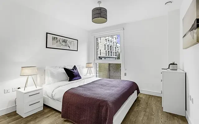 Pell Street 12177# 4