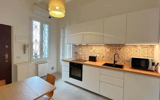 Appartamento in Viale Certosa, Milano 0