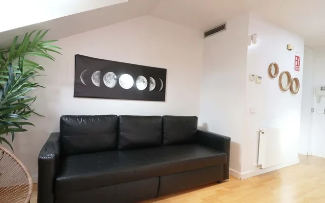 entire place de la Pasa 3